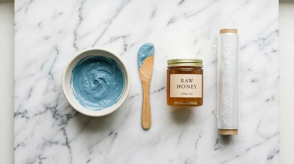 інгредієнти для антицелюлітного обгортання вдома — глина та мед